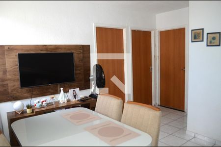 Sala de apartamento para alugar com 2 quartos, 50m² em Vista do Sol, Belo Horizonte