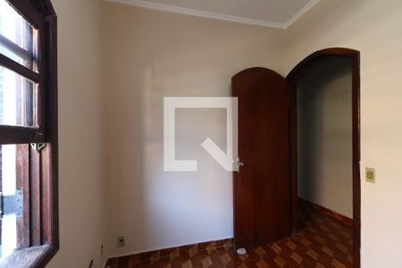 Quarto 2 de casa à venda com 3 quartos, 185m² em Vila Pires, Santo André