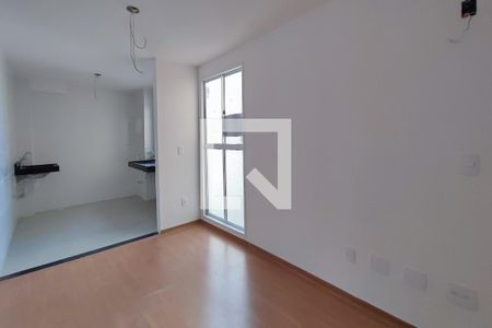 Sala de apartamento à venda com 2 quartos, 45m² em Jardim Esmeraldina, Campinas