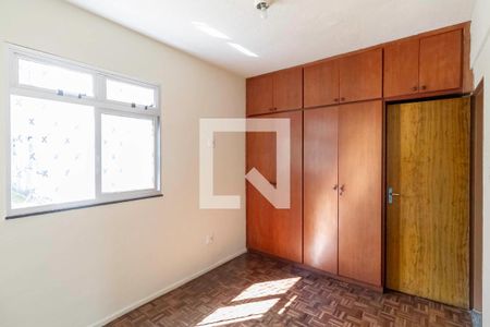 Quarto 1 de apartamento para alugar com 2 quartos, 59m² em Santa Terezinha, Belo Horizonte