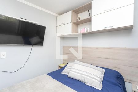 Quarto 1 de apartamento para alugar com 2 quartos, 45m² em Sarandi, Porto Alegre