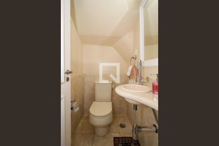 Lavabo de casa de condomínio à venda com 5 quartos, 578m² em Vila Progredior, São Paulo