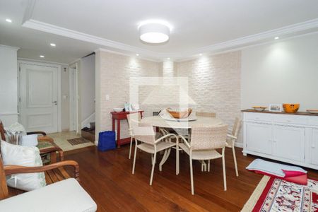 Sala de casa de condomínio à venda com 5 quartos, 578m² em Vila Progredior, São Paulo