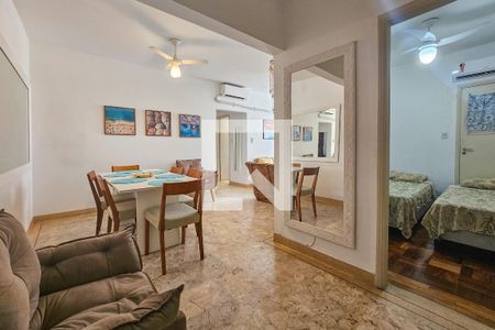 Sala de apartamento para alugar com 3 quartos, 80m² em Barra Funda, Guarujá