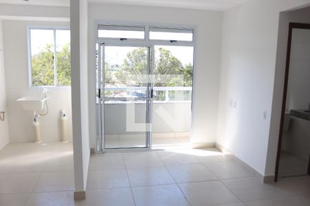 Sala de apartamento para alugar com 3 quartos, 50m² em Eldorado, Contagem