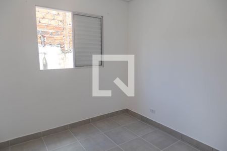 Quarto 2 de apartamento para alugar com 2 quartos, 45m² em Pq Contnental 2, Guarulhos