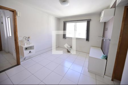 Sala  de apartamento para alugar com 2 quartos, 46m² em Vila Maria, Aparecida de Goiânia