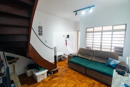 Sala de casa para alugar com 2 quartos, 200m² em Vila da Saúde, São Paulo