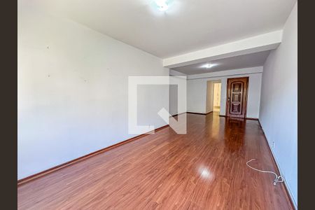 Sala de apartamento para alugar com 3 quartos, 118m² em Cosme Velho, Rio de Janeiro