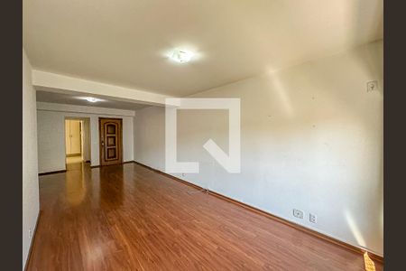 Sala de apartamento para alugar com 3 quartos, 118m² em Cosme Velho, Rio de Janeiro