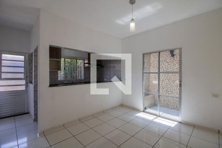 Sala de apartamento para alugar com 3 quartos, 90m² em Jardim Santa Emilia, Guarulhos