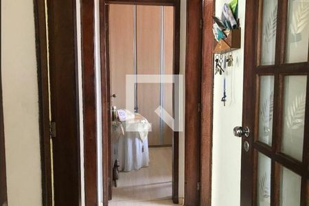 Corredor de apartamento à venda com 3 quartos, 84m² em Cidade Nova, Belo Horizonte