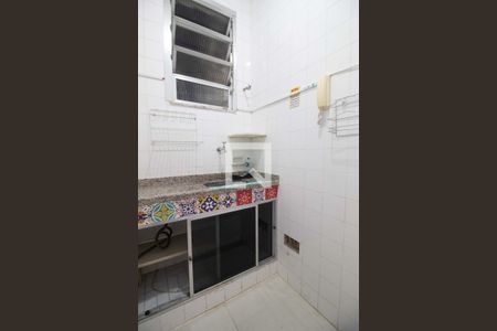 Cozinha de kitnet/studio para alugar com 1 quarto, 29m² em Copacabana, Rio de Janeiro