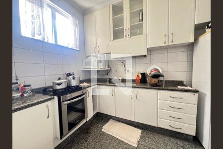 Cozinha de apartamento à venda com 3 quartos, 160m² em Buritis, Belo Horizonte