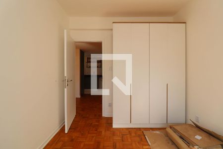 Quarto 1 de apartamento para alugar com 2 quartos, 64m² em Pinheiros, São Paulo