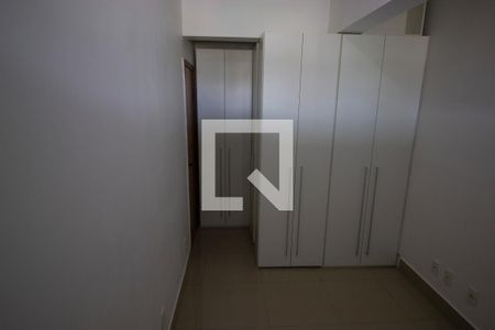 Quarto 1 de apartamento para alugar com 2 quartos, 45m² em Colônia Agrícola Samambaia, Brasília