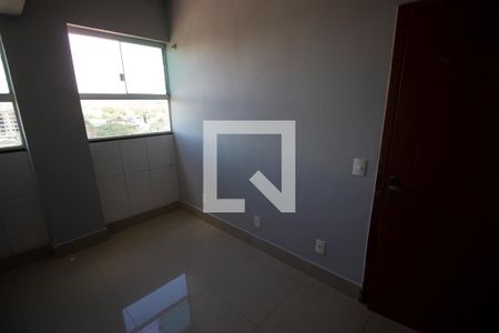 Quarto 2 de apartamento para alugar com 2 quartos, 45m² em Colônia Agrícola Samambaia, Brasília