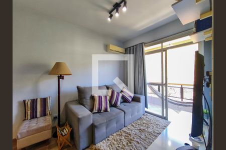 Sala de apartamento à venda com 3 quartos, 70m² em São Francisco Xavier, Rio de Janeiro