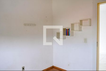 Quarto 1 de apartamento para alugar com 2 quartos, 54m² em Teresópolis, Porto Alegre