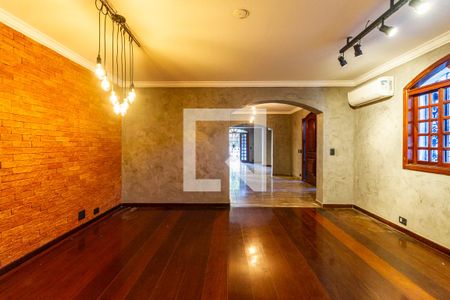 Sala 3 de casa à venda com 3 quartos, 240m² em Jardim Paulista, São Paulo