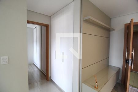 Sala de apartamento para alugar com 2 quartos, 70m² em Tibery, Uberlândia