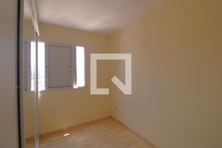 Quarto 1 de apartamento para alugar com 2 quartos, 45m² em Vila Inglesa, São Paulo