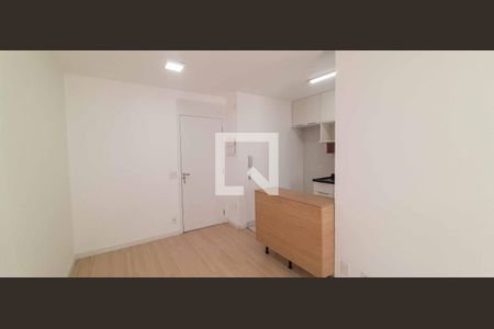 Sala de apartamento para alugar com 2 quartos, 48m² em Centro, Osasco