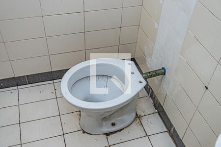 Lavabo de casa para alugar com 3 quartos, 90m² em Jardim Marisa, São Paulo