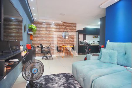 Sala de casa para alugar com 1 quarto, 55m² em Jardim Sabará, Porto Alegre