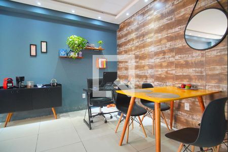 Sala de casa para alugar com 1 quarto, 55m² em Jardim Sabará, Porto Alegre