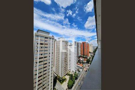 Apartamento à venda com 1 quarto, 76m² em Moema, São Paulo