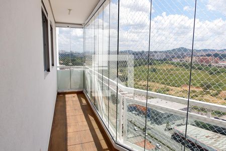 Sacada - Sala de apartamento à venda com 3 quartos, 104m² em Km 18, Osasco