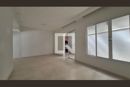 Sala de casa de condomínio à venda com 3 quartos, 131m² em Vila Valparaíso, Santo André