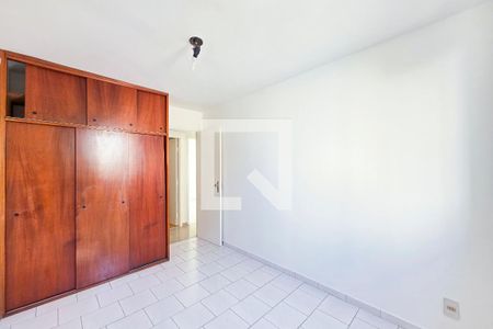 Quarto de apartamento para alugar com 3 quartos, 60m² em Vila Adyana, São José dos Campos