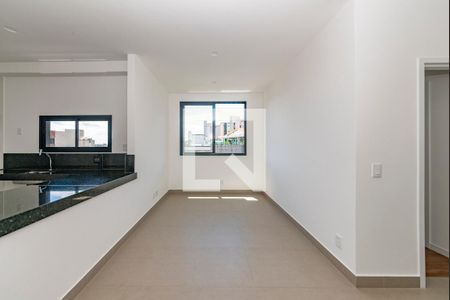 Sala de apartamento à venda com 2 quartos, 61m² em Grajaú, Belo Horizonte