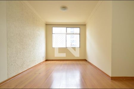 Sala de estar de apartamento à venda com 3 quartos, 87m² em Cidade Nova, Belo Horizonte