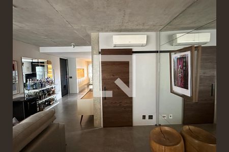 Sala de apartamento para alugar com 1 quarto, 90m² em Cidade Monções, São Paulo