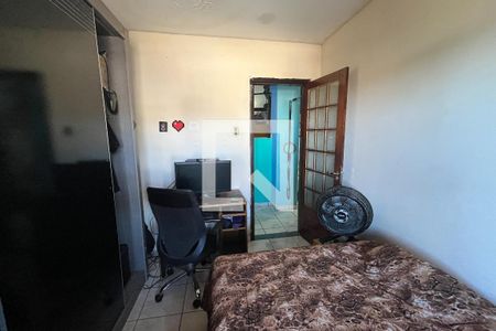 Quarto 1 de casa para alugar com 3 quartos, 80m² em Jardim Guanabara, Rio de Janeiro