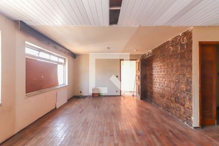 Sala de casa à venda com 4 quartos, 350m² em Rio Pequeno, São Paulo