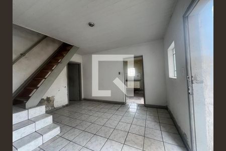 Foto 01 de casa à venda com 3 quartos, 153m² em Vila Carbone, São Paulo