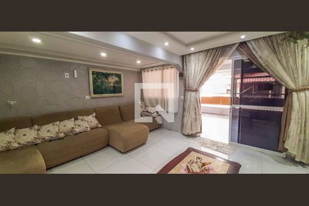 Sala de casa à venda com 4 quartos, 177m² em Metalúrgicos, Osasco