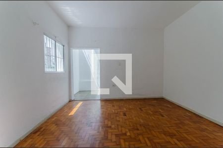 Sala de casa para alugar com 4 quartos, 270m² em Vila Monumento, São Paulo