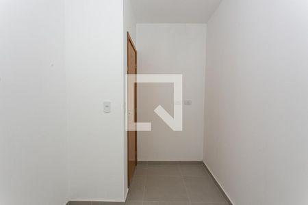 Quarto 2 de apartamento para alugar com 2 quartos, 45m² em Jardim Danfer, São Paulo