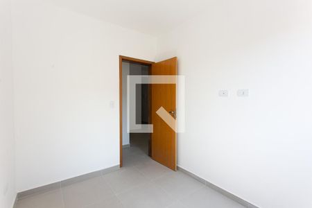 Quarto 1 de apartamento para alugar com 2 quartos, 45m² em Jardim Danfer, São Paulo