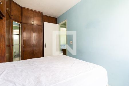 Quarto 1 de apartamento para alugar com 2 quartos, 54m² em Jardim Celeste, São Paulo