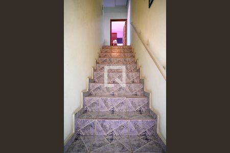 Escada de casa à venda com 2 quartos, 261m² em Vila Marte, São Paulo