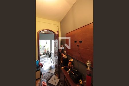 Sala de casa à venda com 3 quartos, 72m² em Letícia, Belo Horizonte