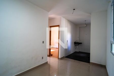 Sala de apartamento para alugar com 2 quartos, 42m² em Caguaçu, Sorocaba