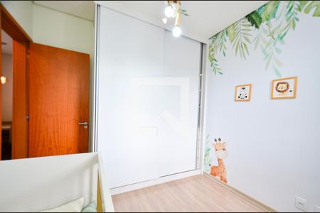 Quarto1 de apartamento à venda com 2 quartos, 54m² em Fernão Dias, Belo Horizonte