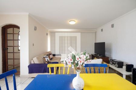 Sala de TV de casa à venda com 3 quartos, 287m² em Penha de França, São Paulo